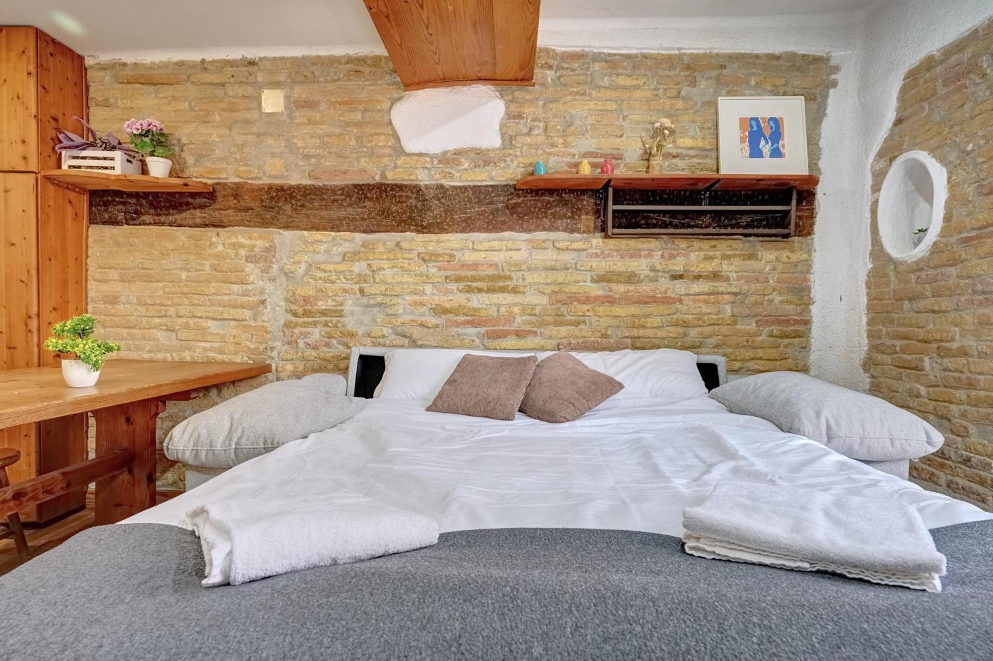 Casa Ana Mari II By Clabao Apartment Pamplona Luaran gambar